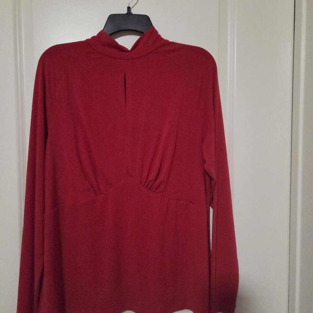 ELOQUII RED LONG SLEEVE TOP